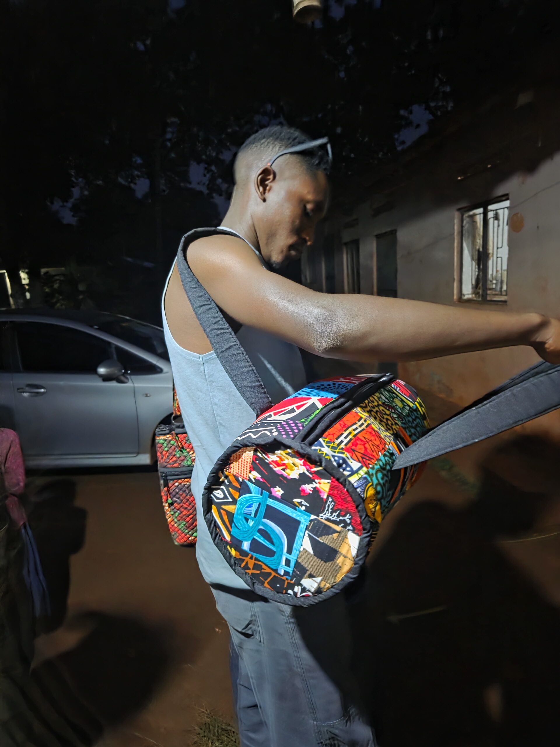 Bag with African Patchwork - Image 4
